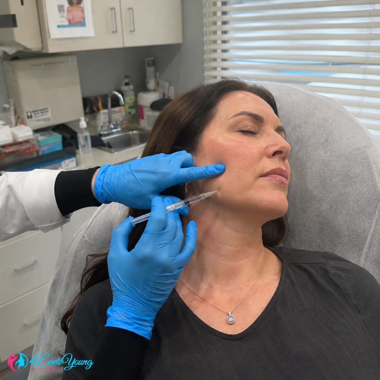 Non Surgical Jaw Slimming and TMJ Treatment Creve Coeur MO